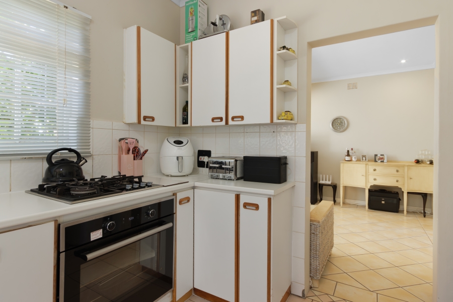 4 Bedroom Property for Sale in Morningside Western Cape